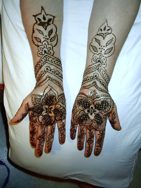 Henna tattoo