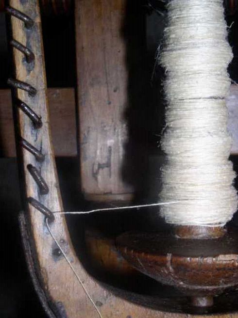 Fine hemp yarn