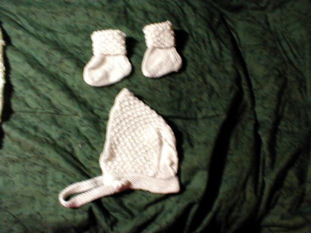 Christening bonnet booties