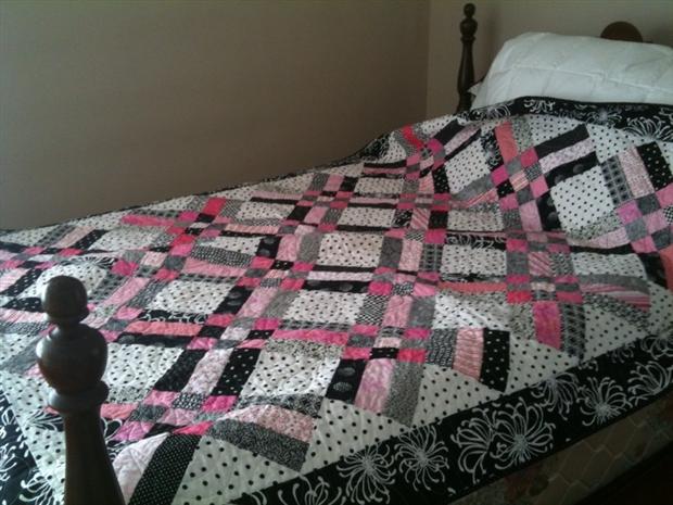 Pink & Black Quilt