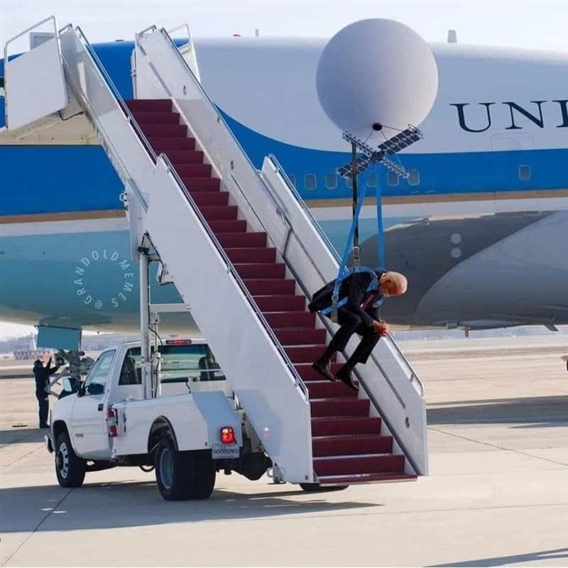 biden and chinese baloon